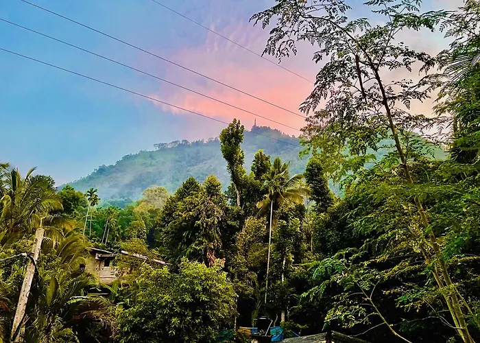 Ambuluwawa View Inn